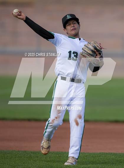 Thumbnail 3 in Perry vs. San Luis (Bob Everett Classic) photogallery.