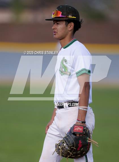 Thumbnail 2 in Perry vs. San Luis (Bob Everett Classic) photogallery.