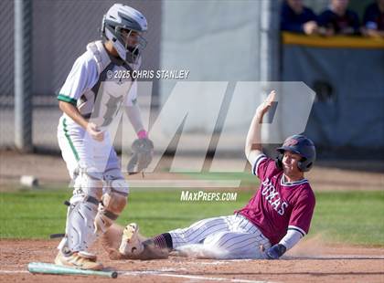 Thumbnail 3 in Perry vs. San Luis (Bob Everett Classic) photogallery.