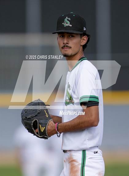Thumbnail 1 in Perry vs. San Luis (Bob Everett Classic) photogallery.