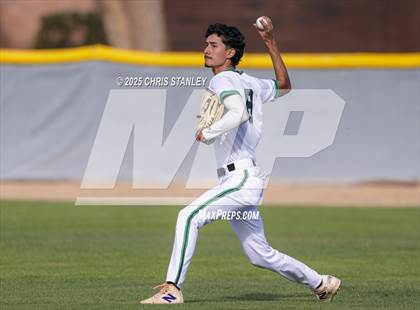 Thumbnail 2 in Perry vs. San Luis (Bob Everett Classic) photogallery.