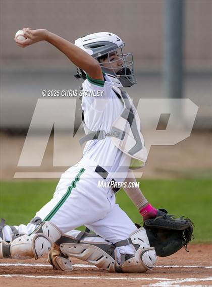 Thumbnail 2 in Perry vs. San Luis (Bob Everett Classic) photogallery.