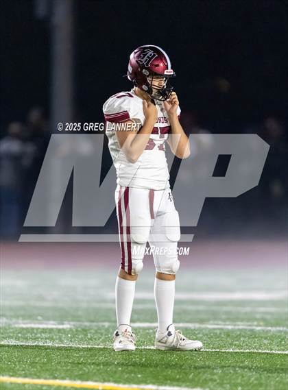 Thumbnail 2 in Healdsburg @ Sonoma Valley (Senior Night) photogallery.