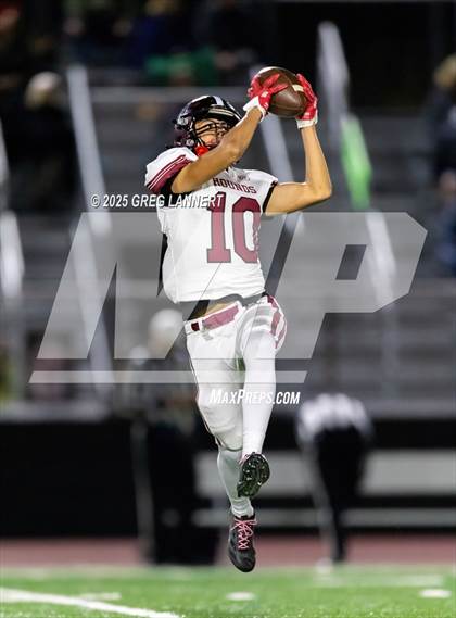 Thumbnail 2 in Healdsburg @ Sonoma Valley (Senior Night) photogallery.