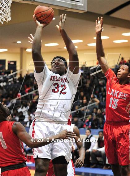 Thumbnail 2 in Cypress Lakes vs. Bellaire (UIL 6A Area Playoff) photogallery.