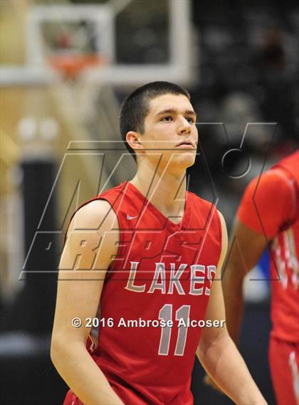 Thumbnail 1 in Cypress Lakes vs. Bellaire (UIL 6A Area Playoff) photogallery.