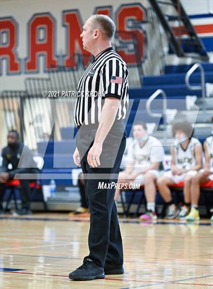 Thumbnail 1 in Wenatchee vs Foss (T-Town Throwdown) photogallery.