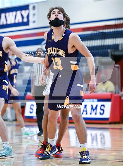 Thumbnail 3 in Wenatchee vs Foss (T-Town Throwdown) photogallery.