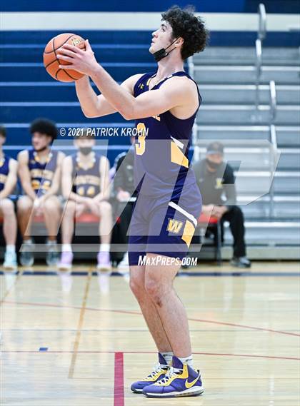 Thumbnail 3 in Wenatchee vs Foss (T-Town Throwdown) photogallery.