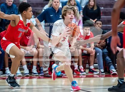 Thumbnail 3 in San Joaquin Memorial vs. Santa Fe Christian (Torrey Pines Holiday Classic) photogallery.