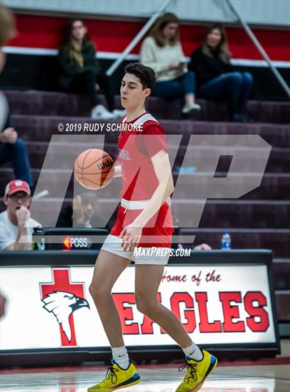 Thumbnail 2 in San Joaquin Memorial vs. Santa Fe Christian (Torrey Pines Holiday Classic) photogallery.