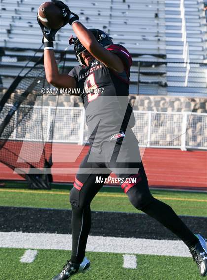 Thumbnail 2 in Oaks vs Paraclete photogallery.