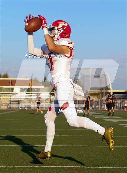 Thumbnail 2 in Oaks vs Paraclete photogallery.