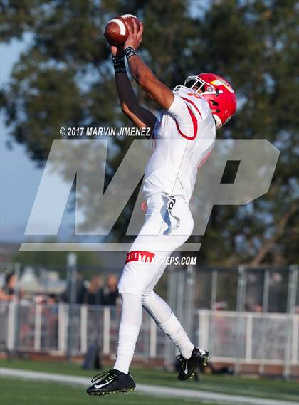 Thumbnail 3 in Oaks vs Paraclete photogallery.