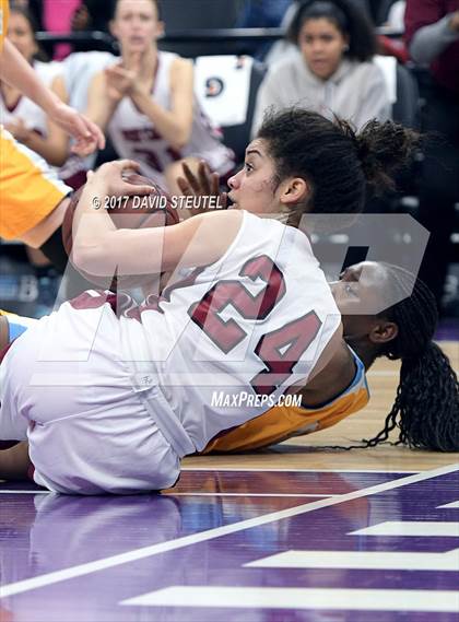 Thumbnail 3 in Los Osos vs. West Campus (CIF State D4 Final) photogallery.
