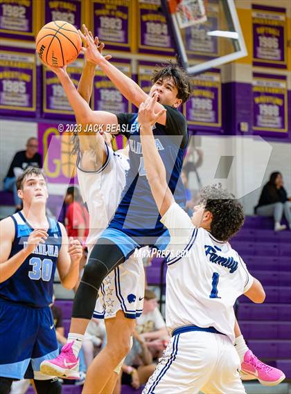 Thumbnail 1 in Kailua vs Mesquite (Fear the Hop Tournament) photogallery.