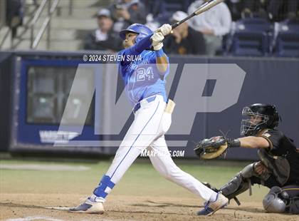 Thumbnail 2 in Rancho Bernardo vs. Torrey Pines (CIF SDS Open Division Final) photogallery.