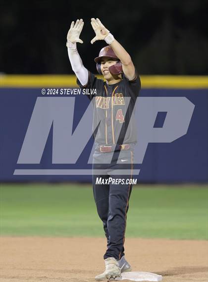 Thumbnail 2 in Rancho Bernardo vs. Torrey Pines (CIF SDS Open Division Final) photogallery.