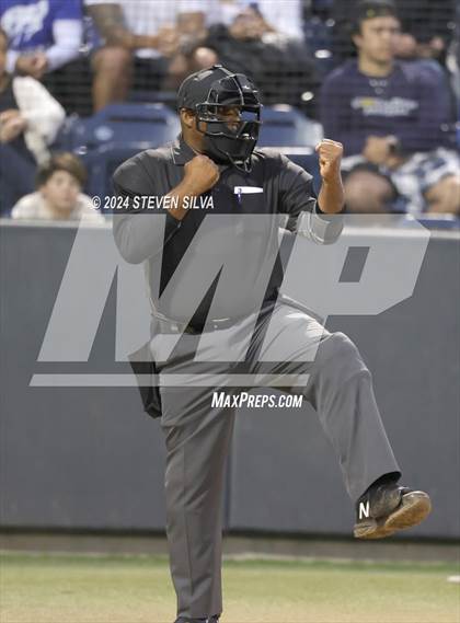 Thumbnail 2 in Rancho Bernardo vs. Torrey Pines (CIF SDS Open Division Final) photogallery.