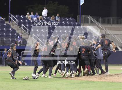 Thumbnail 1 in Rancho Bernardo vs. Torrey Pines (CIF SDS Open Division Final) photogallery.