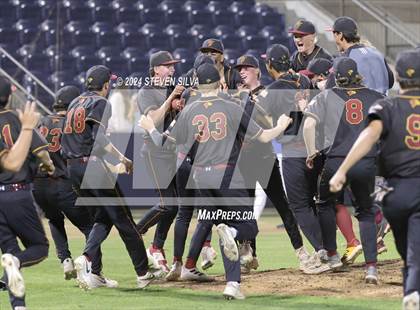 Thumbnail 3 in Rancho Bernardo vs. Torrey Pines (CIF SDS Open Division Final) photogallery.