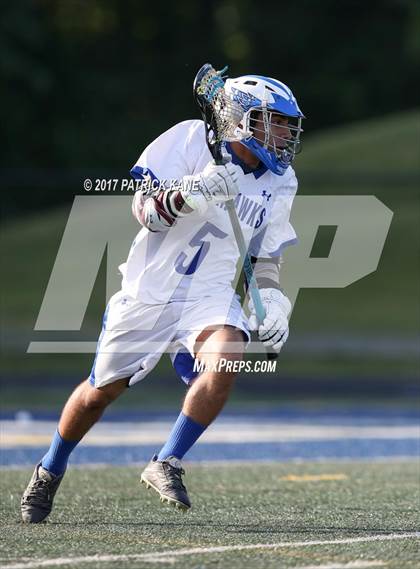 Thumbnail 2 in Washington-Lee @ South Lakes photogallery.