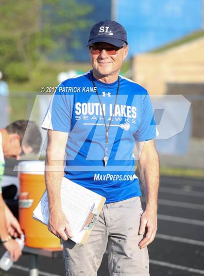 Thumbnail 1 in Washington-Lee @ South Lakes photogallery.