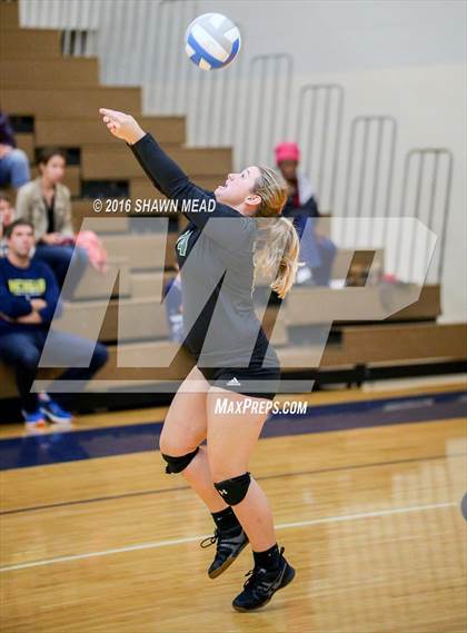 Thumbnail 3 in Coloma vs. Kalamazoo Christian (SAC Tournament) photogallery.
