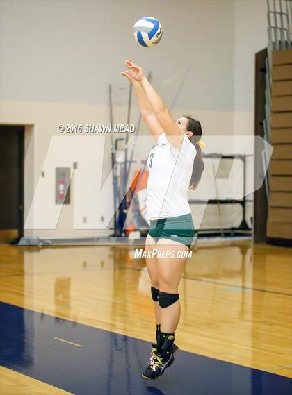 Thumbnail 1 in Coloma vs. Kalamazoo Christian (SAC Tournament) photogallery.