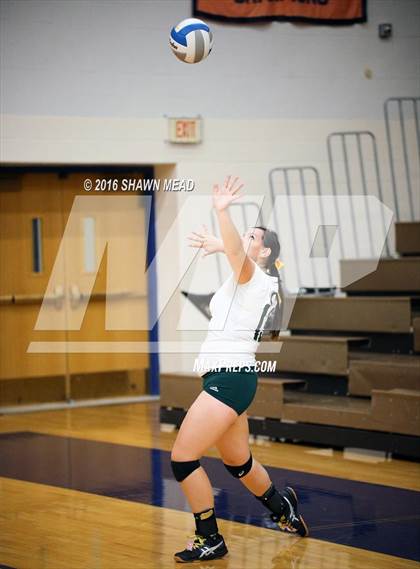 Thumbnail 2 in Coloma vs. Kalamazoo Christian (SAC Tournament) photogallery.