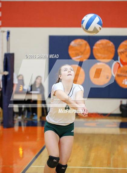 Thumbnail 2 in Coloma vs. Kalamazoo Christian (SAC Tournament) photogallery.