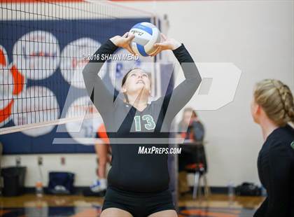 Thumbnail 2 in Coloma vs. Kalamazoo Christian (SAC Tournament) photogallery.