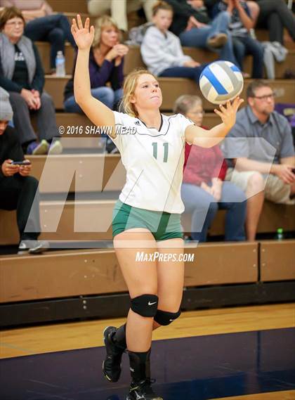 Thumbnail 1 in Coloma vs. Kalamazoo Christian (SAC Tournament) photogallery.
