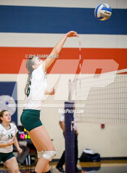 Thumbnail 2 in Coloma vs. Kalamazoo Christian (SAC Tournament) photogallery.