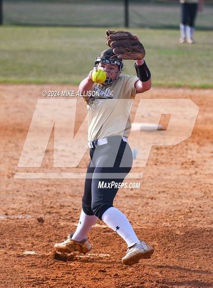 Thumbnail 1 in Hixson vs Lincoln photogallery.