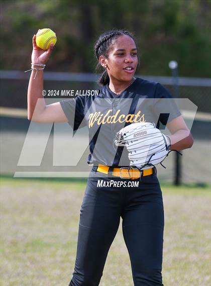 Thumbnail 2 in Hixson vs Lincoln photogallery.