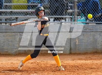 Thumbnail 3 in Hixson vs Lincoln photogallery.