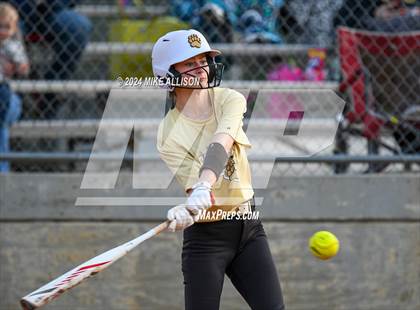 Thumbnail 3 in Hixson vs Lincoln photogallery.