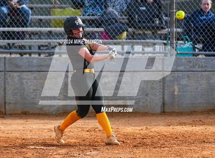 Thumbnail 3 in Hixson vs Lincoln photogallery.