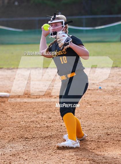 Thumbnail 1 in Hixson vs Lincoln photogallery.
