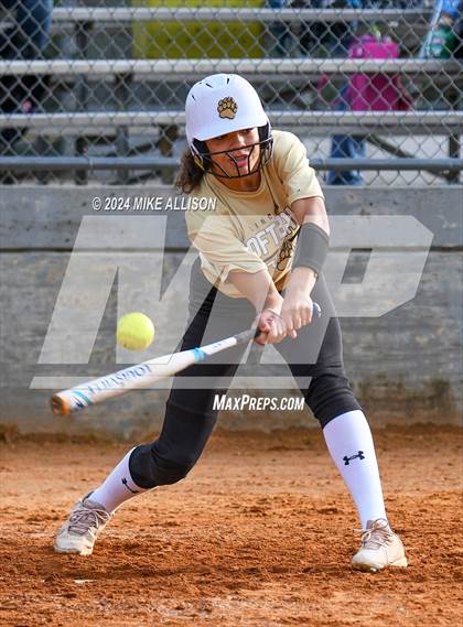 Thumbnail 1 in Hixson vs Lincoln photogallery.