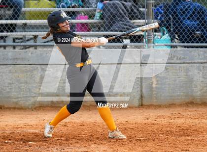 Thumbnail 3 in Hixson vs Lincoln photogallery.