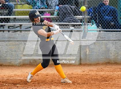 Thumbnail 2 in Hixson vs Lincoln photogallery.