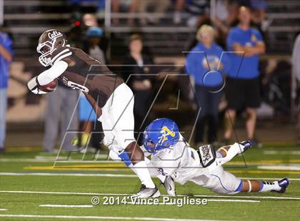 Thumbnail 3 in Bishop Amat @ Crespi photogallery.