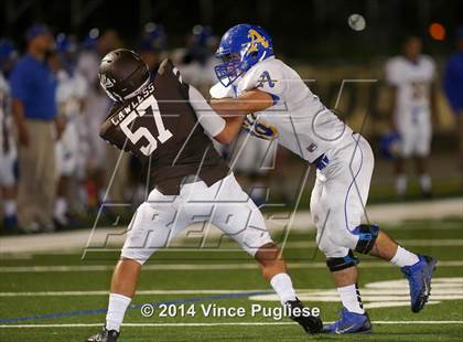 Thumbnail 3 in Bishop Amat @ Crespi photogallery.