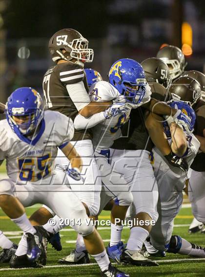 Thumbnail 2 in Bishop Amat @ Crespi photogallery.