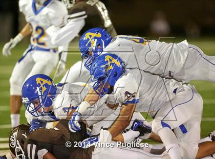 Thumbnail 3 in Bishop Amat @ Crespi photogallery.