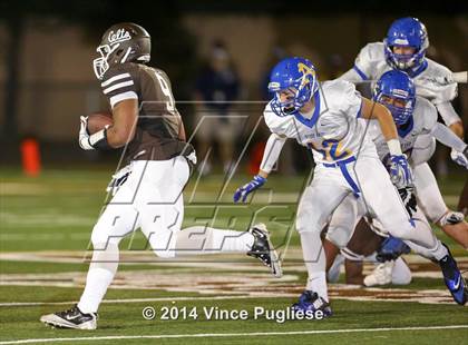 Thumbnail 2 in Bishop Amat @ Crespi photogallery.