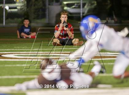 Thumbnail 1 in Bishop Amat @ Crespi photogallery.