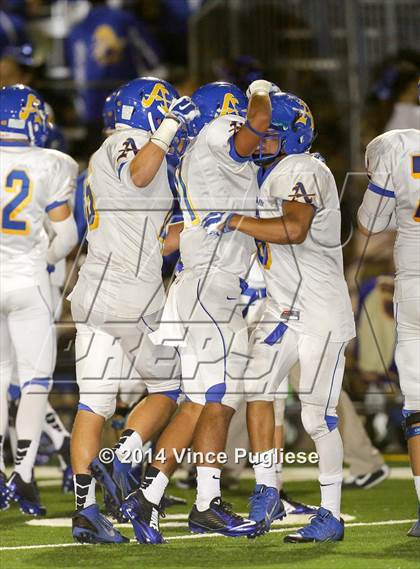 Thumbnail 3 in Bishop Amat @ Crespi photogallery.